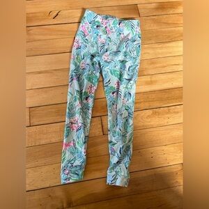 Lilly Pulitzer blue tropical patterned pants